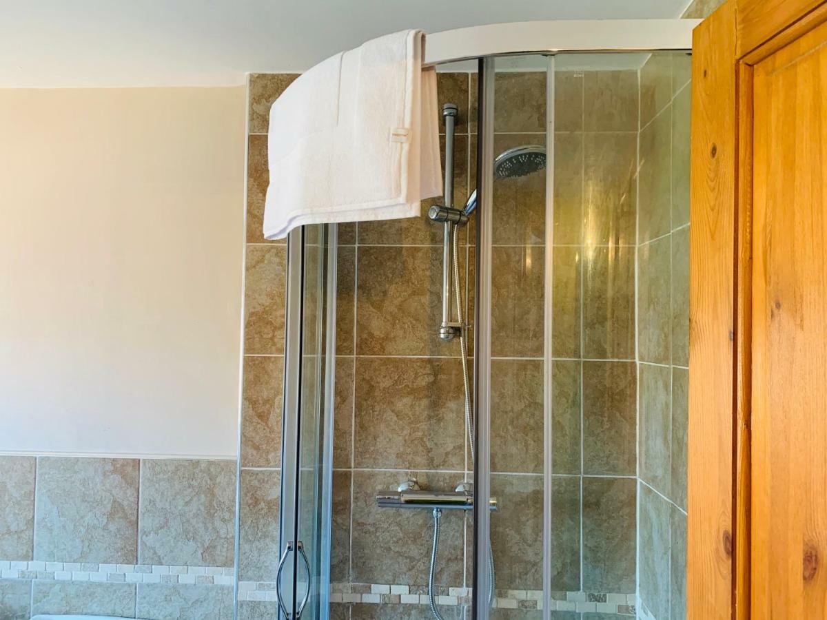Housefield 1 Apartment Bucknall  Екстериор снимка
