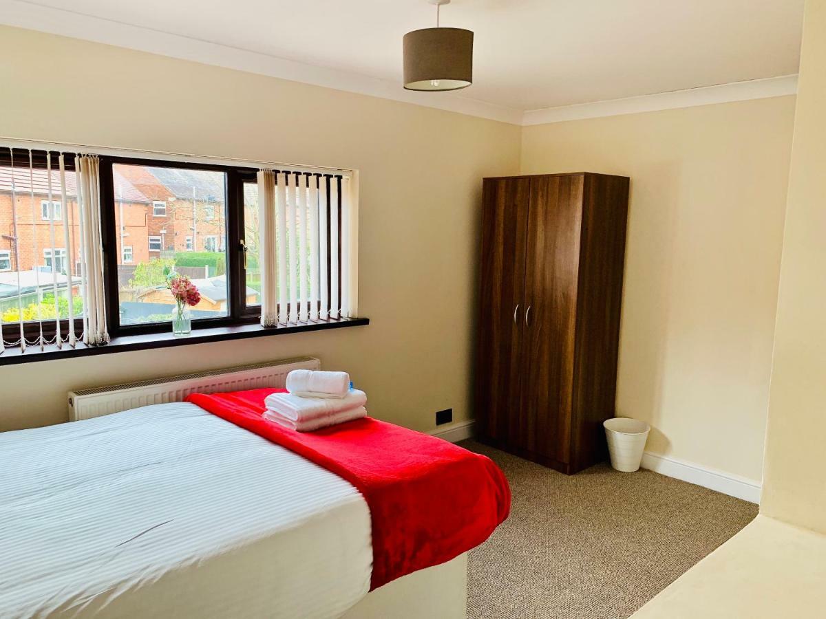 Housefield 1 Apartment Bucknall  Екстериор снимка