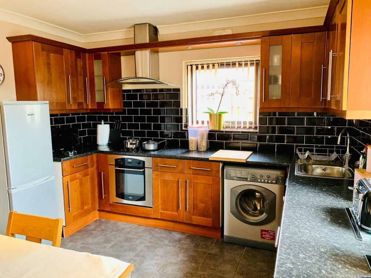 Housefield 1 Apartment Bucknall  Екстериор снимка