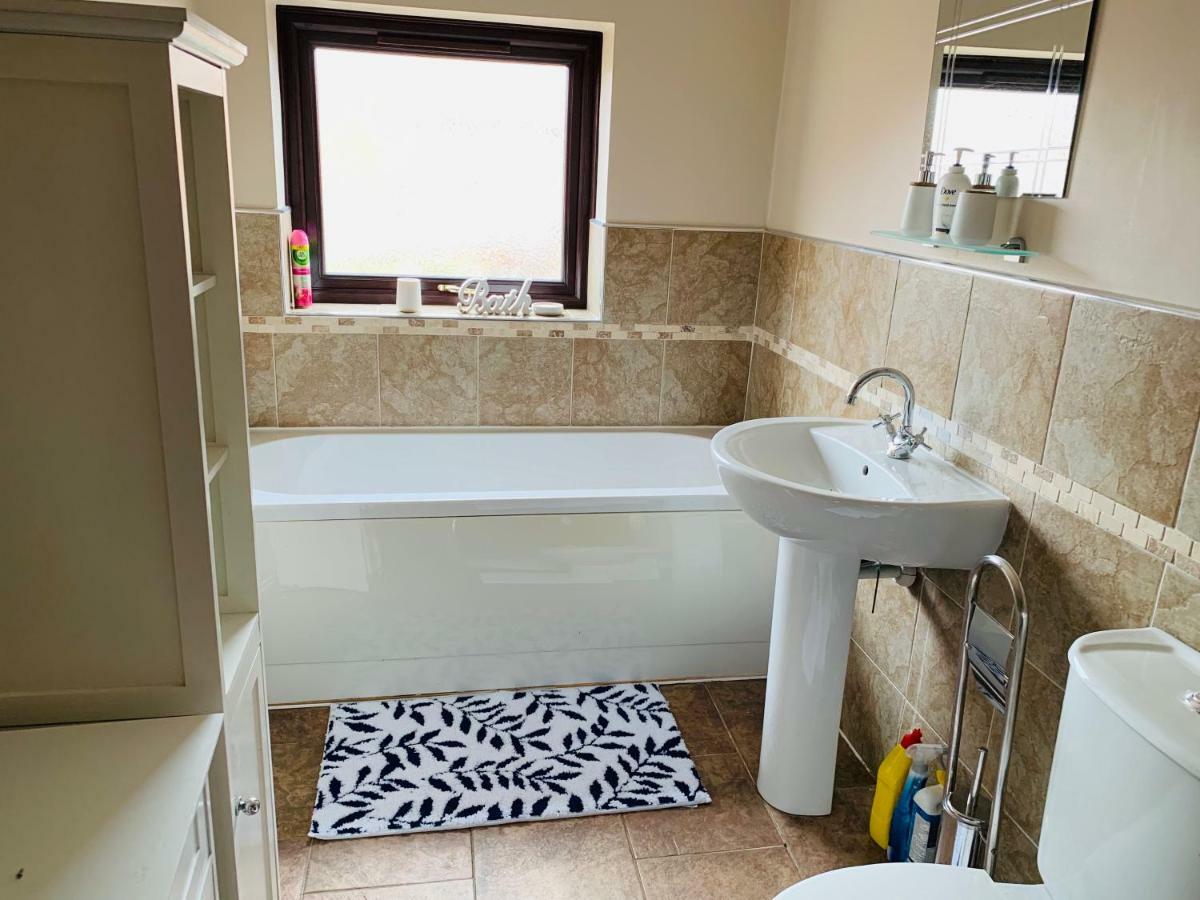 Housefield 1 Apartment Bucknall  Екстериор снимка
