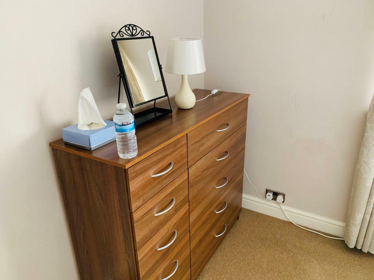 Housefield 1 Apartment Bucknall  Екстериор снимка