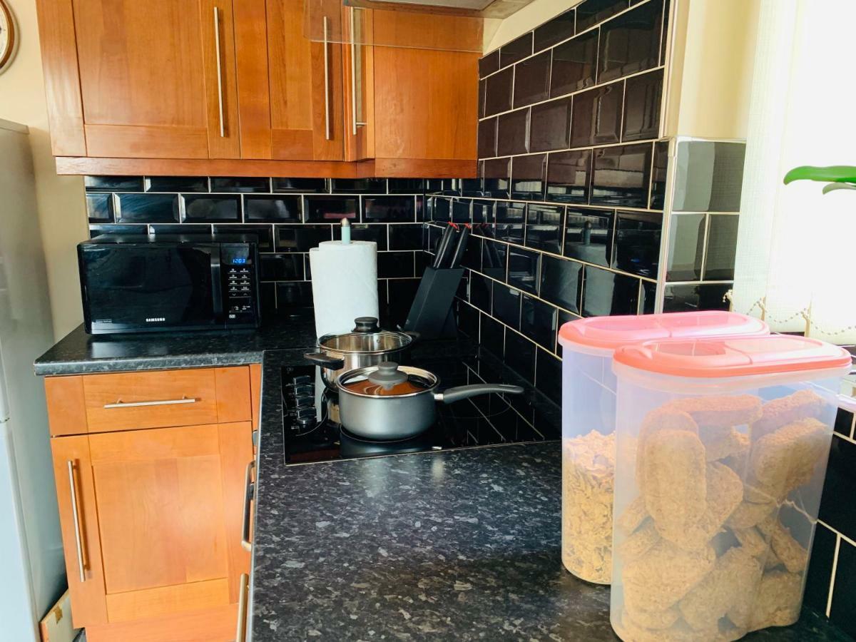 Housefield 1 Apartment Bucknall  Екстериор снимка